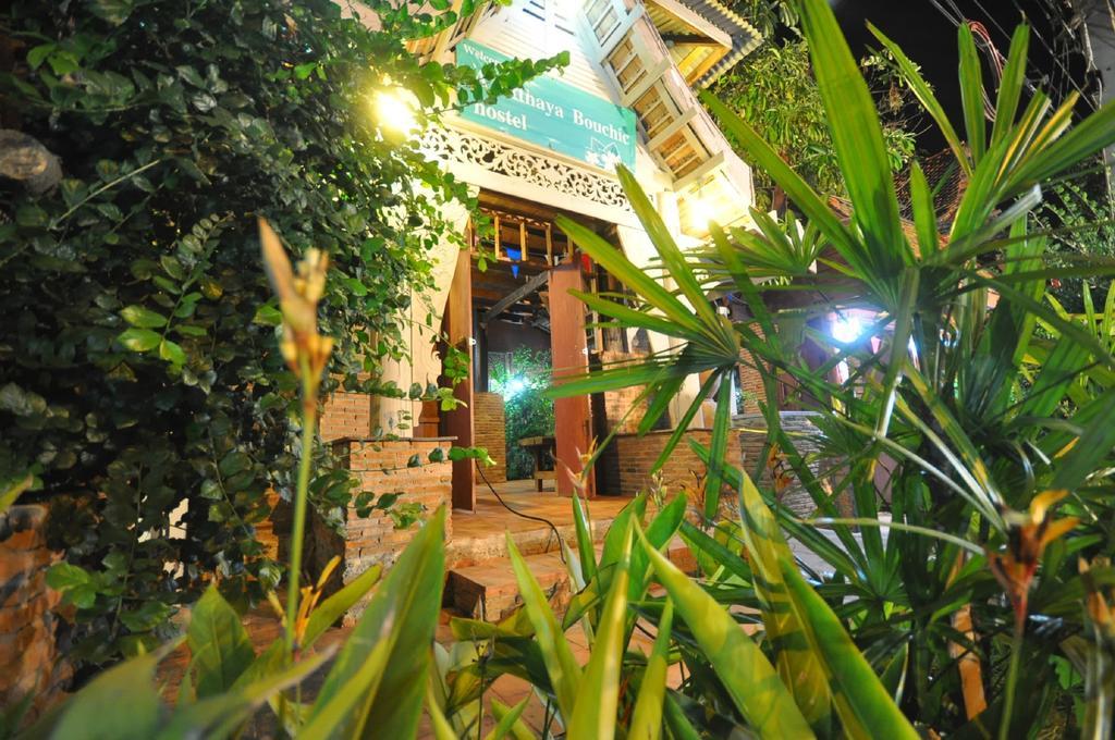 Ayutthaya Bouchic Hostel Exteriör bild